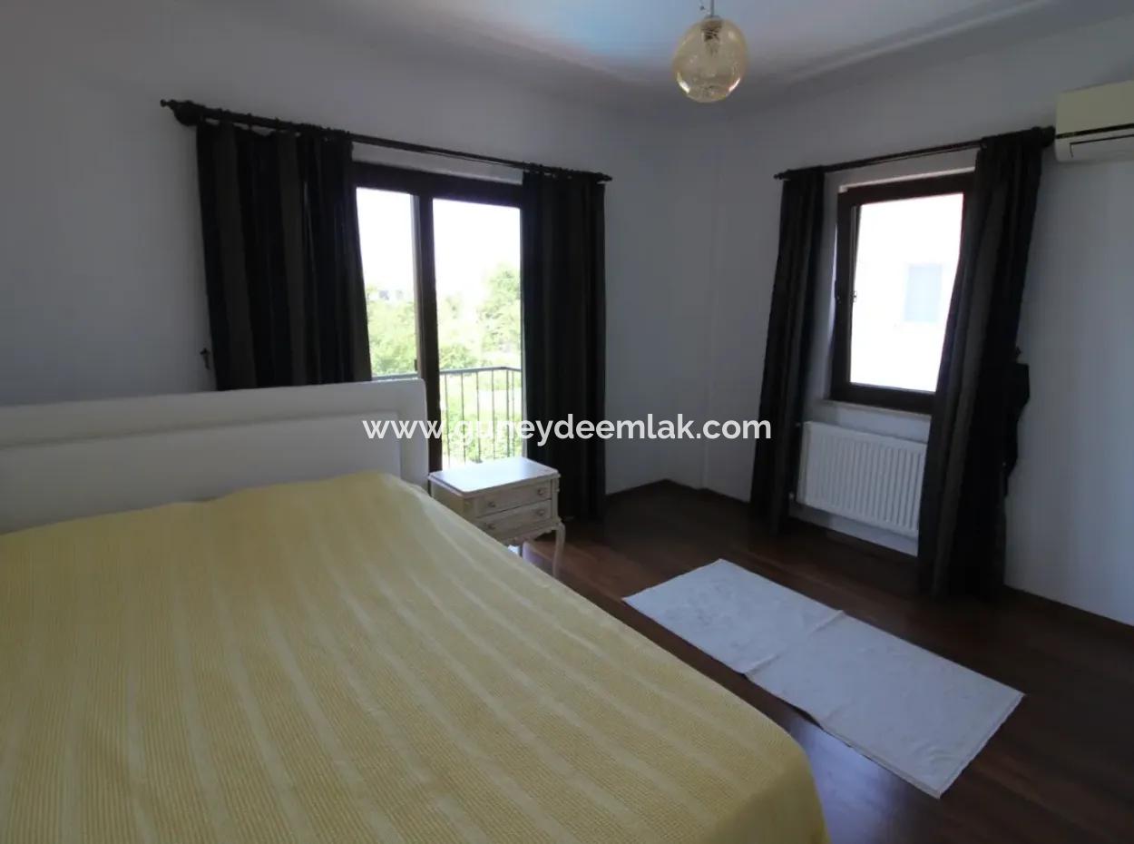 Dalyanda 500 M2 Müstakil Arsada Yüzme Havuzlu Eşyalı, Depreme Dayanıklı 4+1 Dubleks Satılık