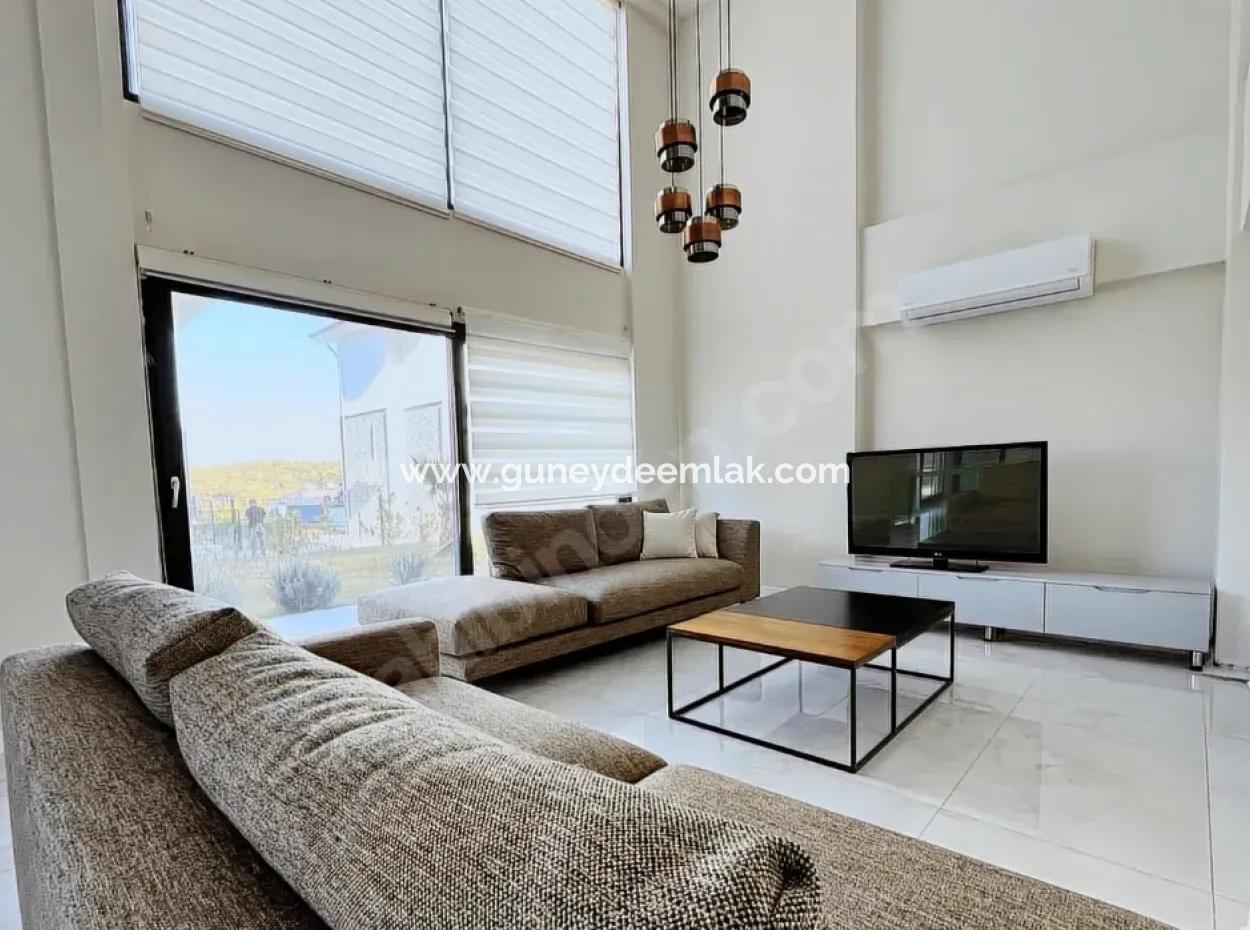 Ortaca Sarıgerme'de Eşyalı Lüks Tripleks Villalar