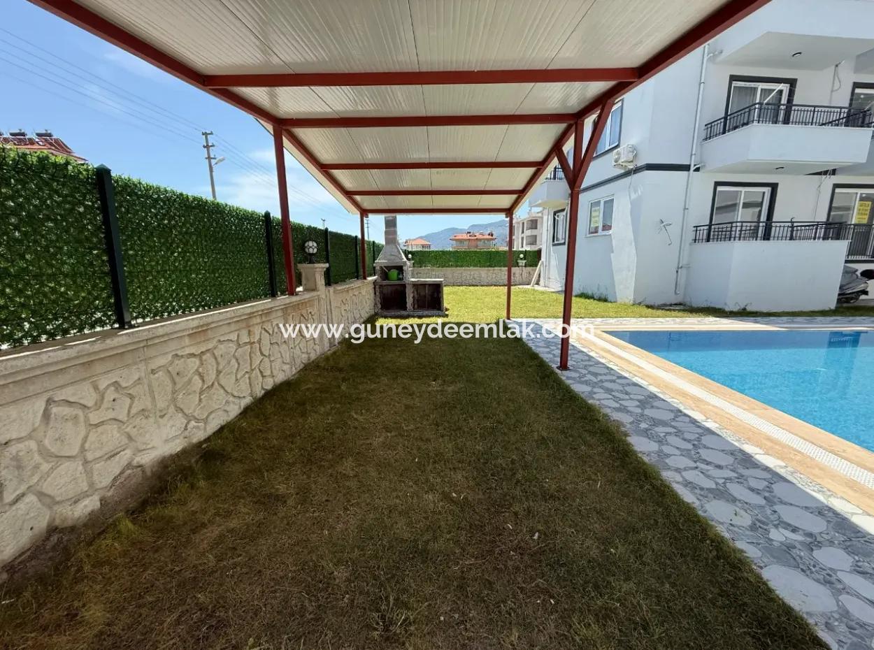 Ortacada Merkeze Yakın 1+1 Havuzlu Sitede Daire Satılık.