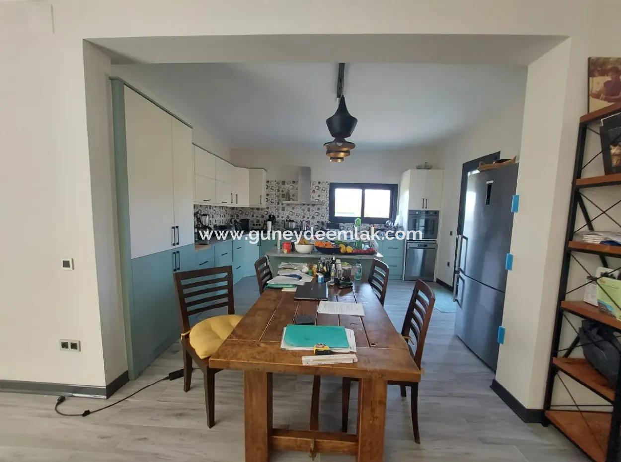 Ortaca Okçular Dağ Ve Doğa Manzaralı  2.000 M2 Arsada, 4+1 200 M2 Müstakil Ev Satılık