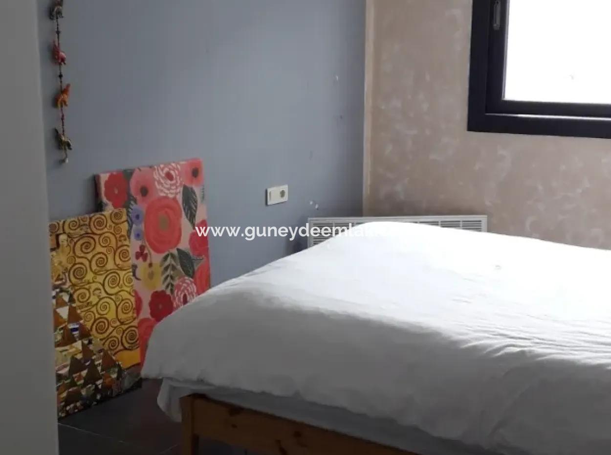 İzmir Çeşme Sakaryada  2+1 Satılık Veya Takas Daire.