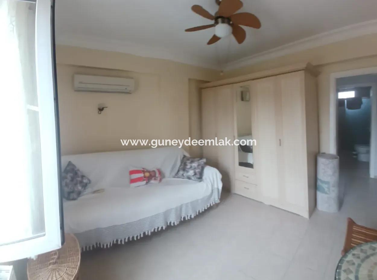 Dalaman Merkezde 780 M2 Arsa Da Havuzlu 3+1 Dubleks Villa Satılık