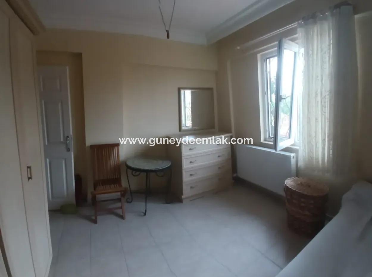 Dalaman Merkezde 780 M2 Arsa Da Havuzlu 3+1 Dubleks Villa Satılık