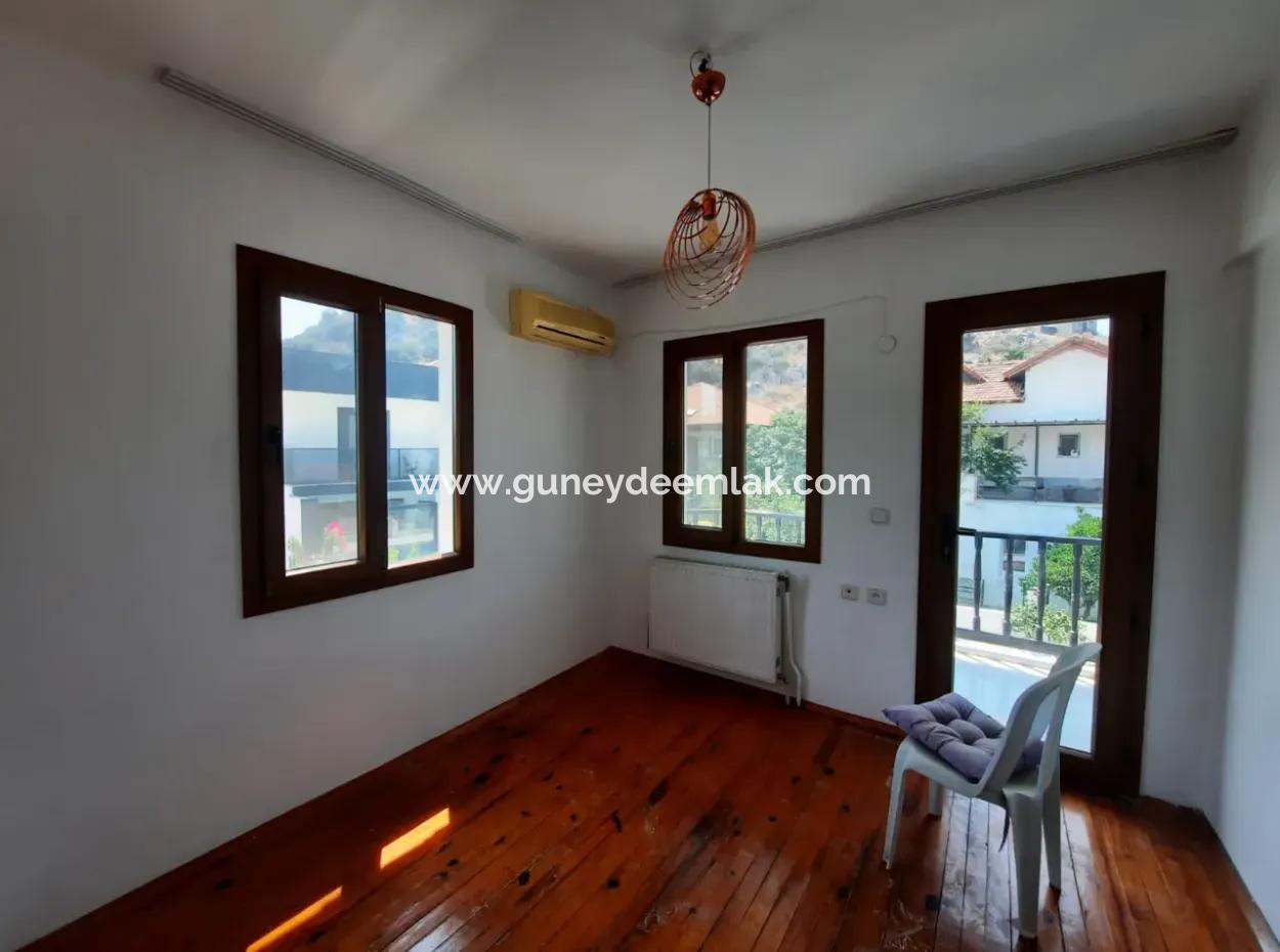 Muğla Ortaca Dalyan’da Yüzme Havuzlu 3+1, Ve  1+1 Eşyasız Villa Kiralık