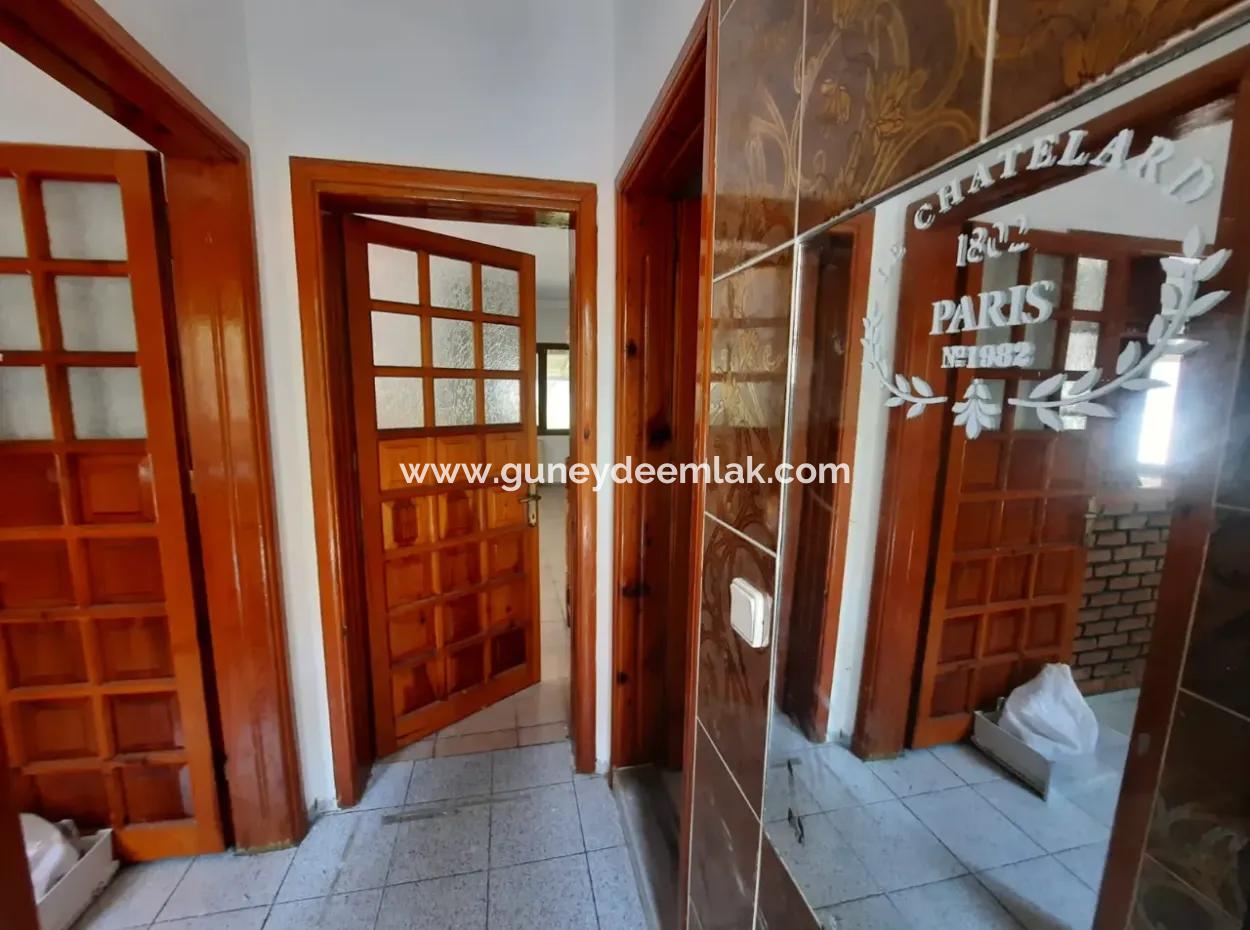 Muğla Ortaca Dalyan’da Yüzme Havuzlu 3+1, Ve  1+1 Eşyasız Villa Kiralık