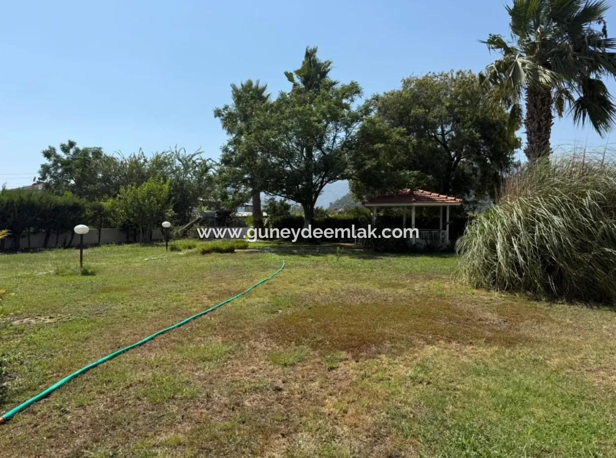 Ortaca, Dalyan 4.500M2 Arazide Yüzme  Havuzlu 3+1, 100 M2 Villa Satılık