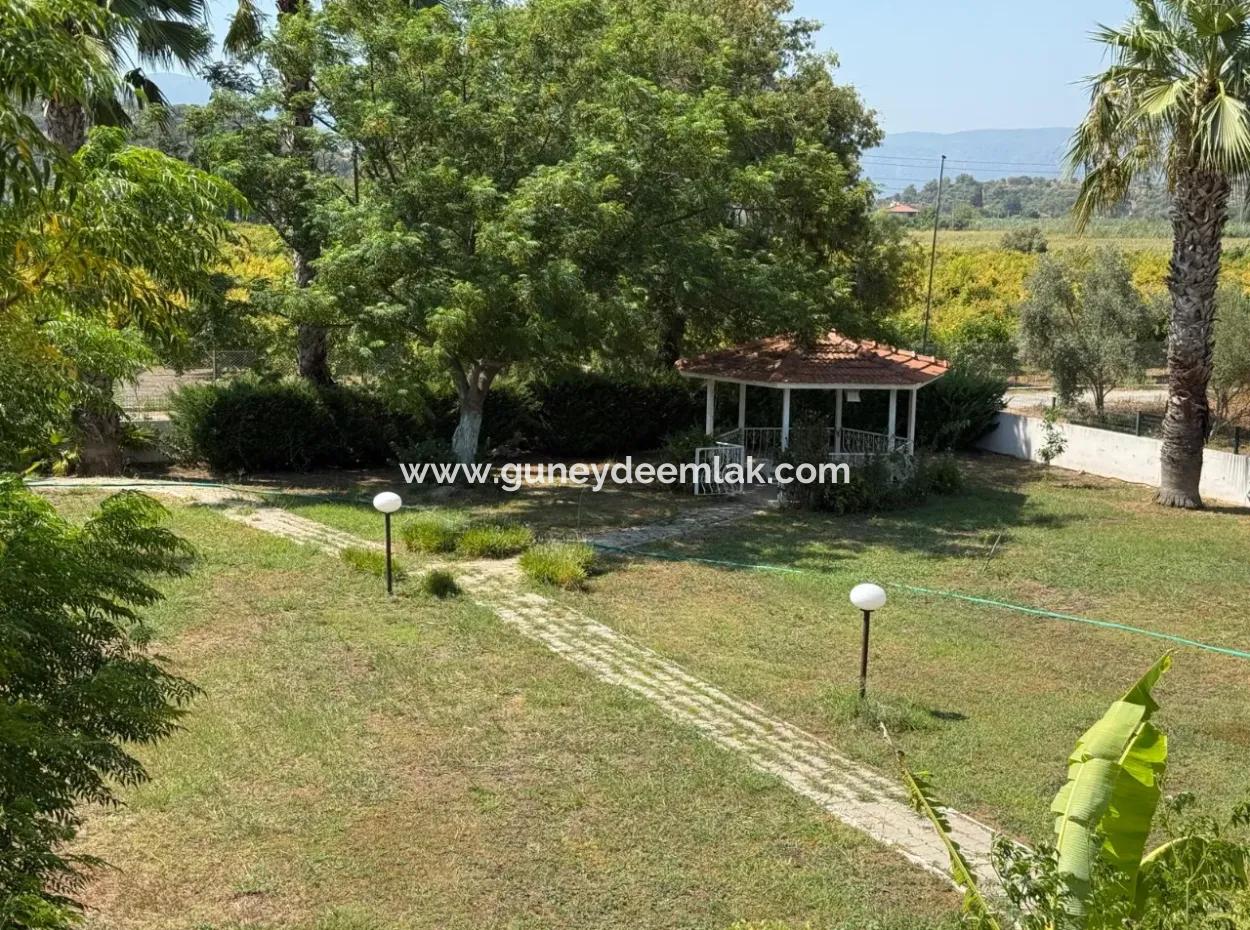 Ortaca, Dalyan 4.500M2 Arazide Yüzme  Havuzlu 3+1, 100 M2 Villa Satılık