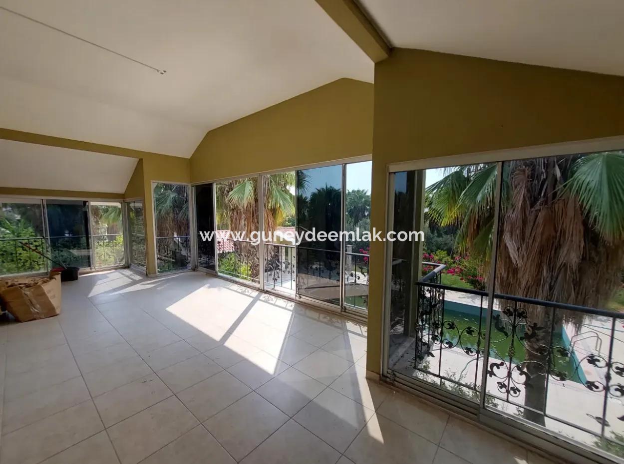 Muğla Dalyan’da Turizm Yatırımına Uygun 3.500 M² Arazide Evler Satılık