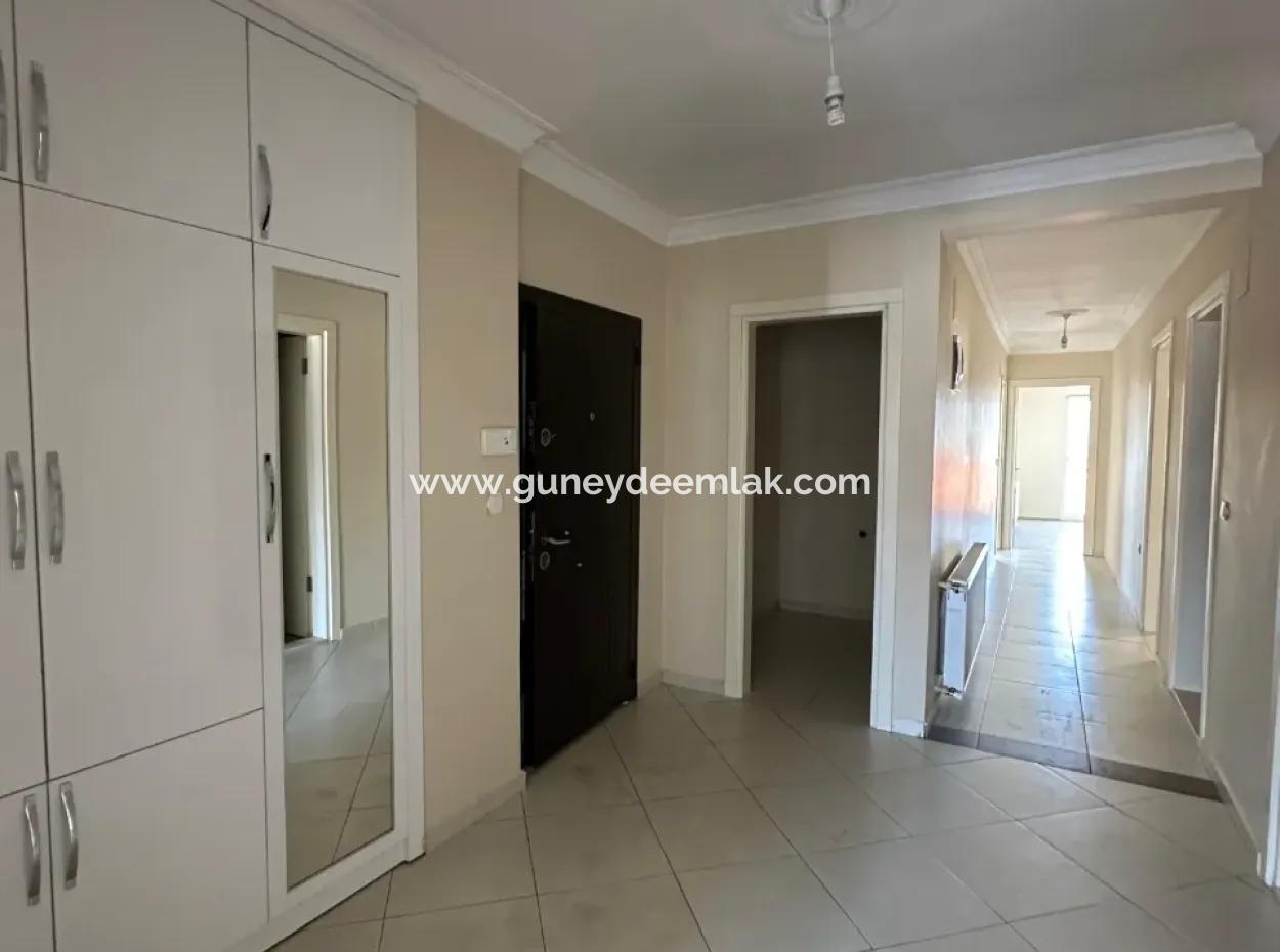 Ortaca Da 3+1 Kaloriferli Büyük Daire Satılık