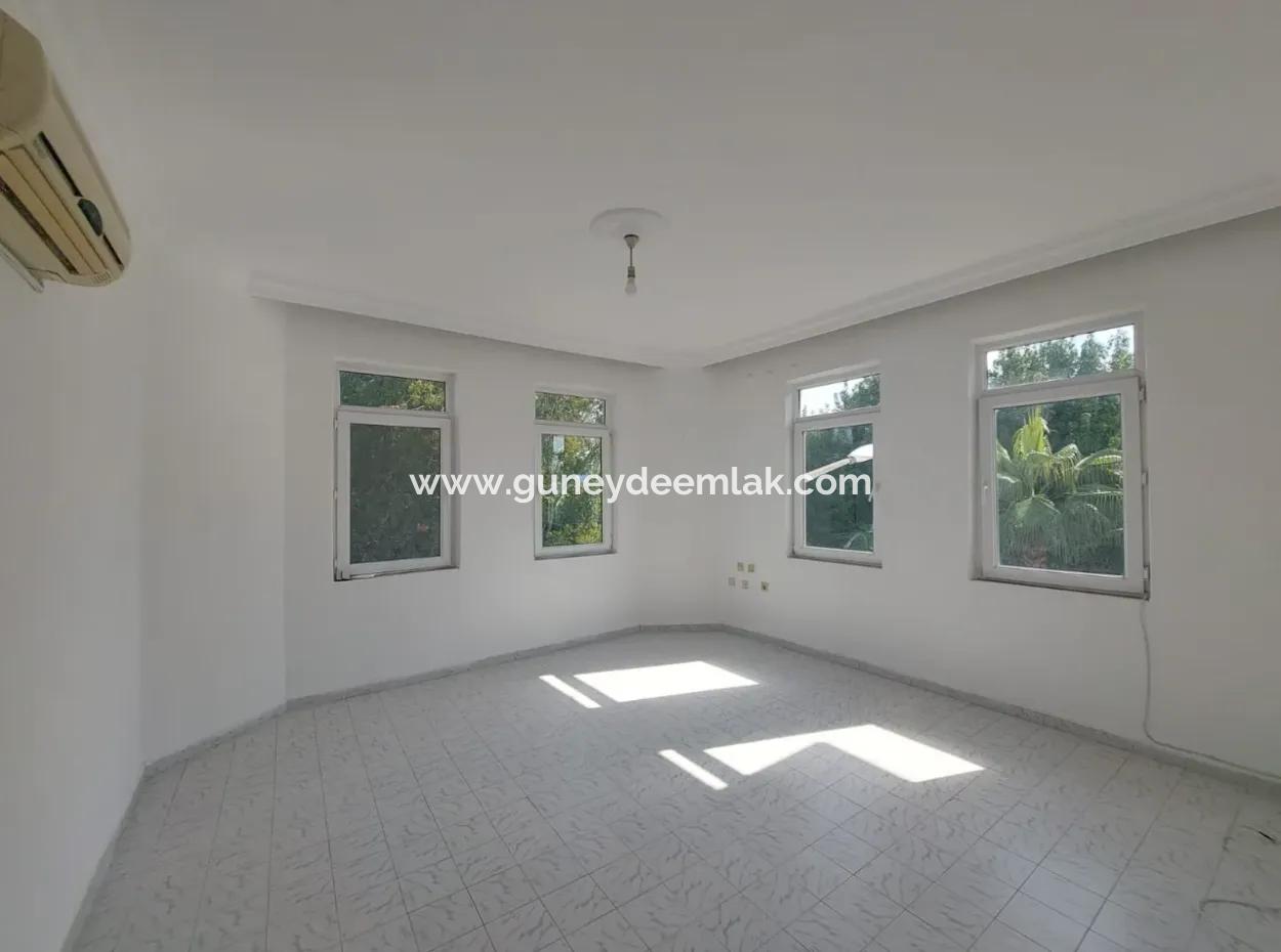Muğla Dalyan Merkezde, 2+1 Eşyasız Daire Kiralık
