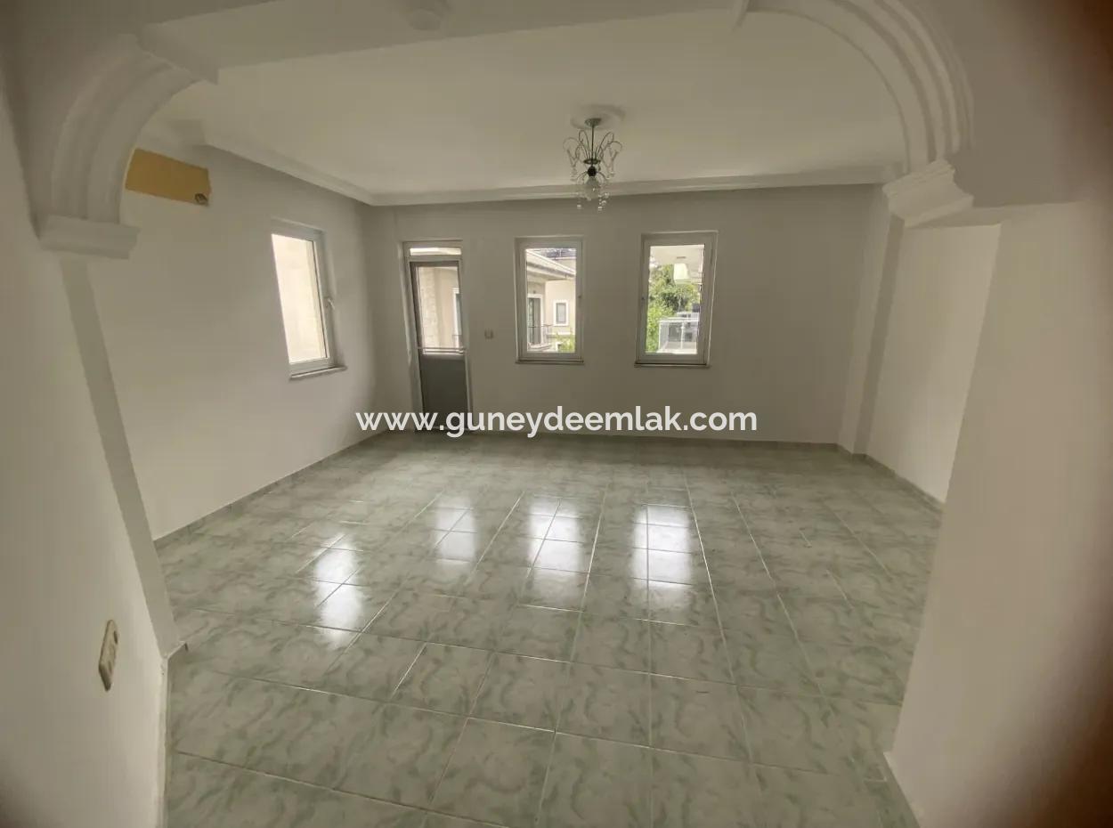 Muğla Dalyan  Merkezde 2+1 Eşyasız Daire Kiralık