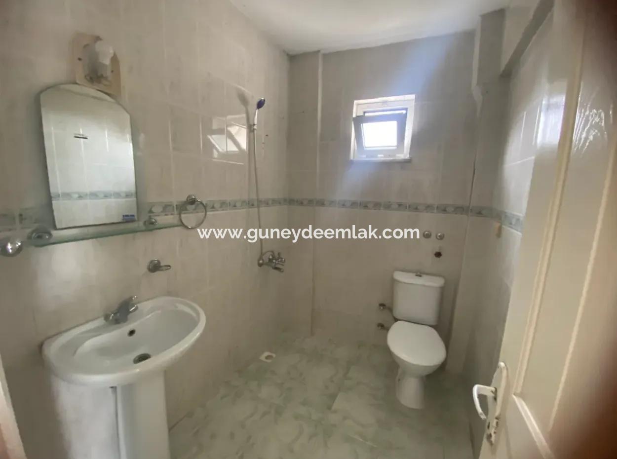 Muğla Dalyan  Merkezde 2+1 Eşyasız Daire Kiralık