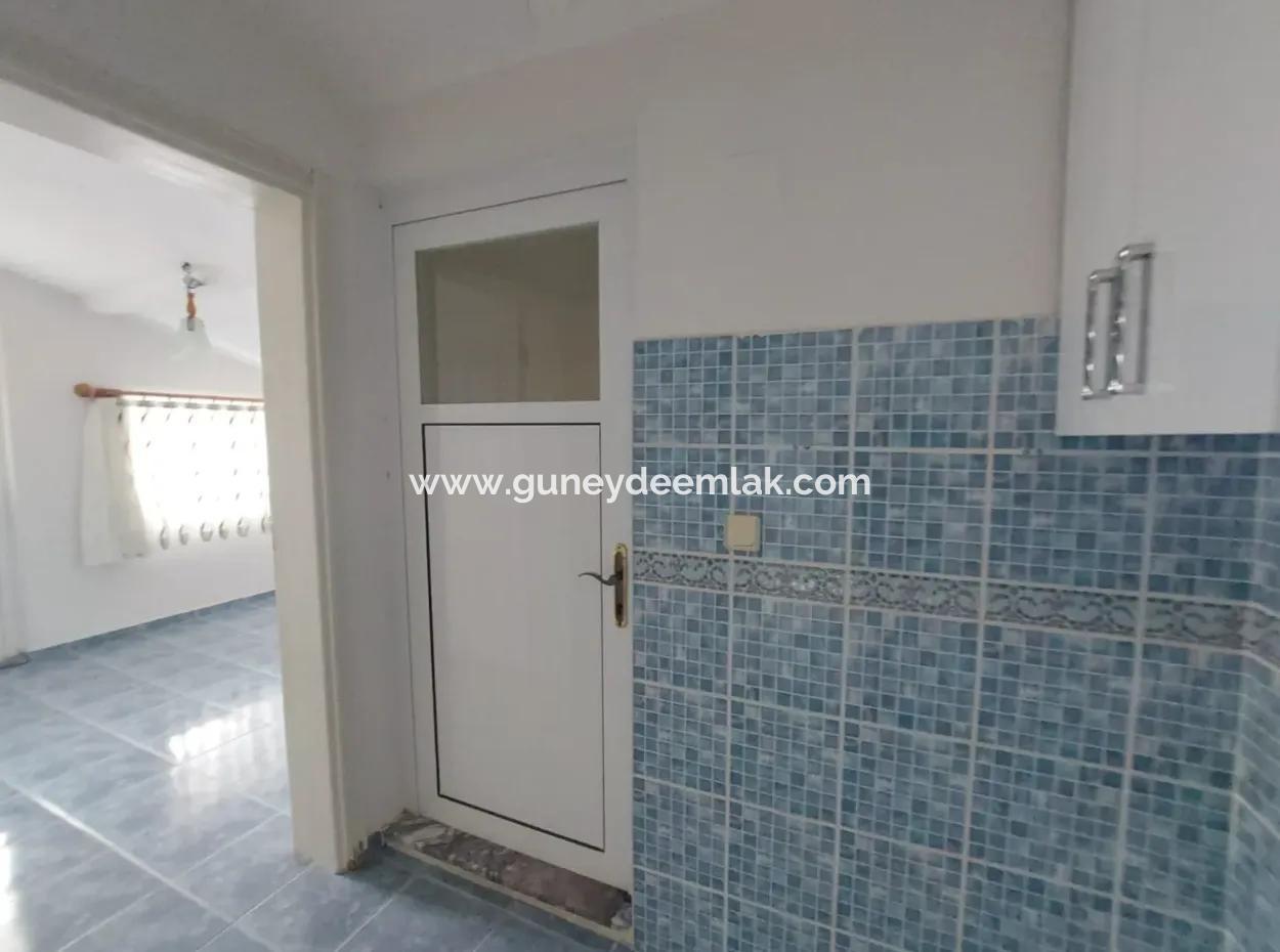 Muğla Ortaca Kemaliye De Geniş Ve Ferah  2+1 Çatı Katı  Daire Eşyasız Kiralık