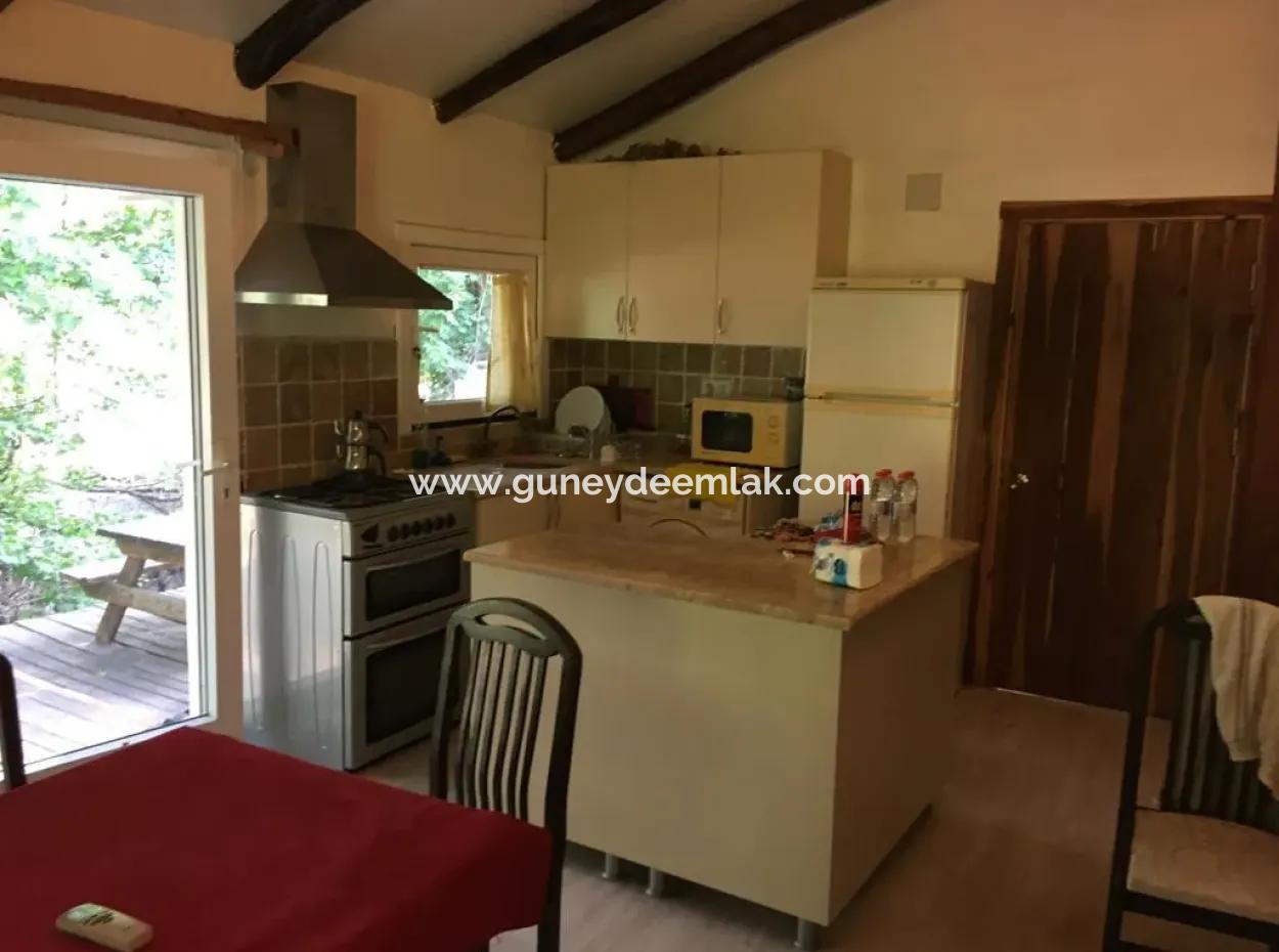 Muğla Ortaca Okçularda Eşyasız Kiralık 2+1 Bahçeli Köy Evi