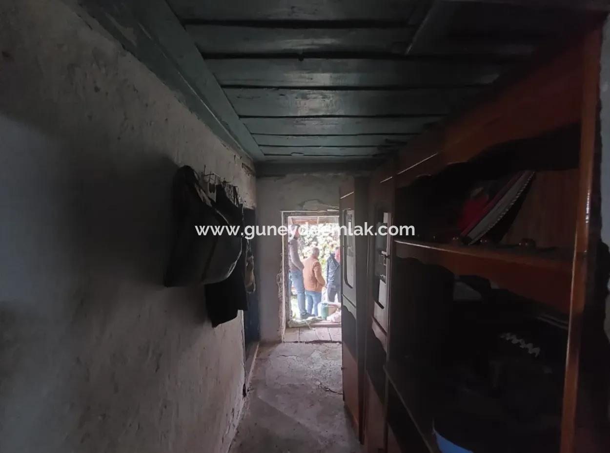 Muğla Fethiye İnlice’de Doğa İçinde Satılık Tapulu Köy Evi