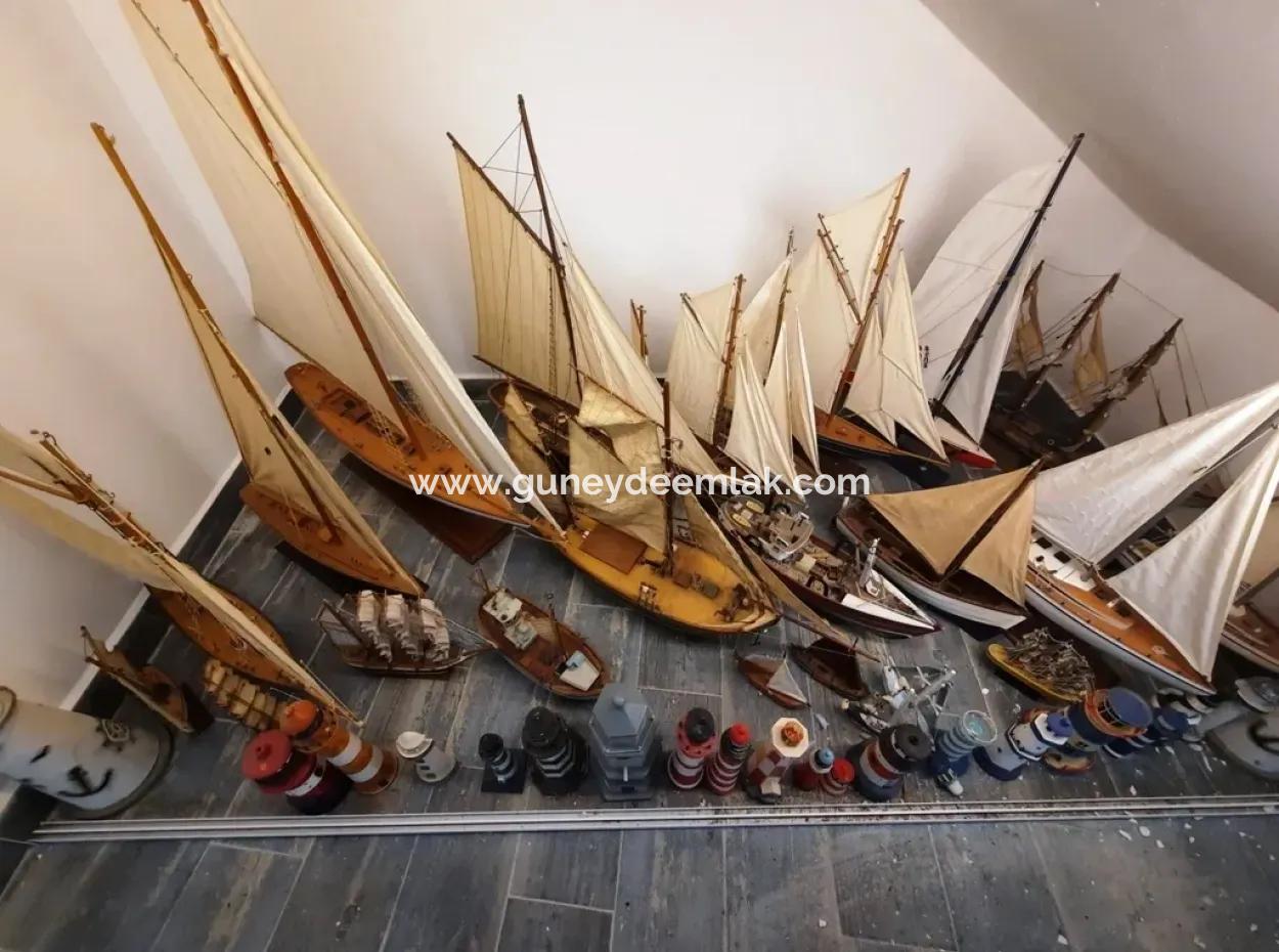 Muğla Dalyanda Satılık Kanal Sıfır Otel Ve Lüks Restaurant