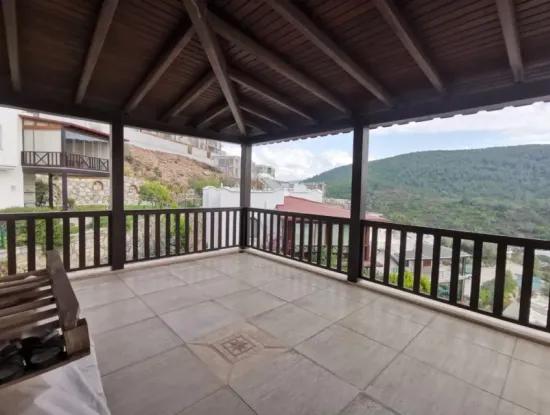 Milas - Boğaziçi Mah. Deniz Manzaralı Villa Satılık