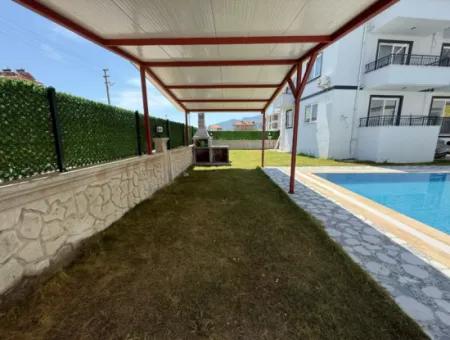Ortacada Merkeze Yakın 1+1 Havuzlu Sitede Daire Satılık.