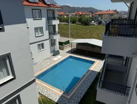 Ortacada Merkeze Yakın 1+1 Havuzlu Sitede Daire Satılık.