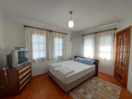 Mugla Okçular Da 1.000 M2 Arsada, 200 M2, 4+1 Eşyalı Dubleks Kiralık