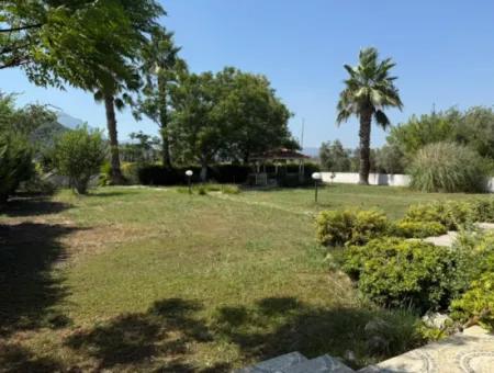 Ortaca, Dalyan 4.500M2 Arazide Yüzme  Havuzlu 3+1, 100 M2 Villa Satılık