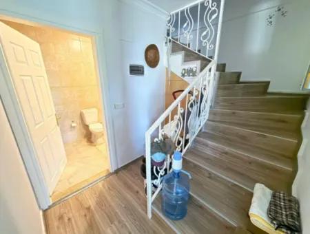 Ortaca, Dalyan 4.500M2 Arazide Yüzme  Havuzlu 3+1, 100 M2 Villa Satılık