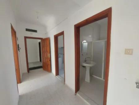 Muğla Dalyan Merkezde, 2+1 Eşyasız Daire Kiralık