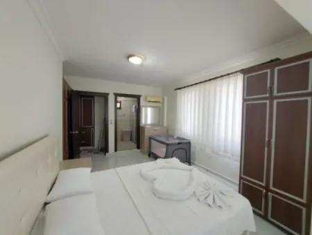 Dalyan Merkezde 5+1 Satılık Triplex Villa