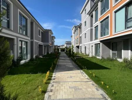 Ortaca Arıkbaşı'nda Site İçi Havuzlu 2+1 Daire Kiralık 